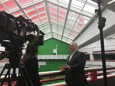 May 1, 2019: Ombudsman Paul Dubé is interviewed at CBC/Radio-Canada headquarters on the first day of our new oversight of French language services, Toronto.