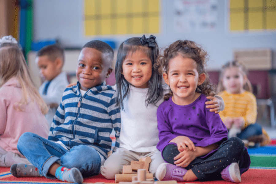 Image de jeunes enfants dans une garderie